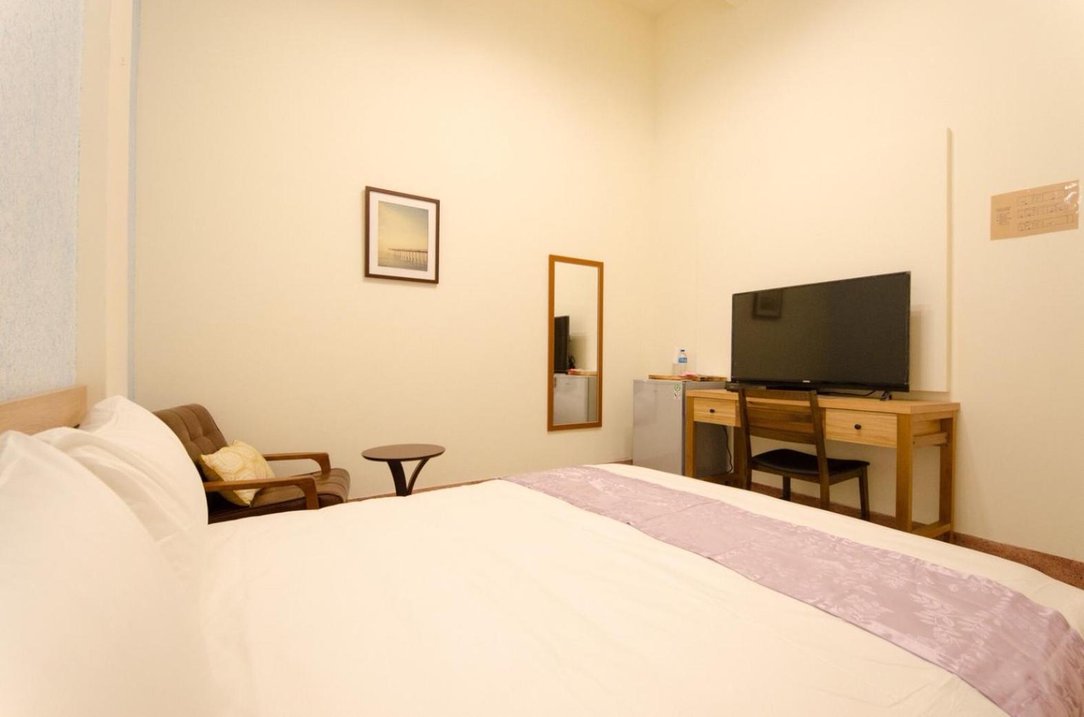 Freedom B&B Tainan Habitación foto